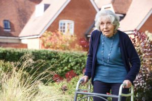 Summer safety tips for seniors